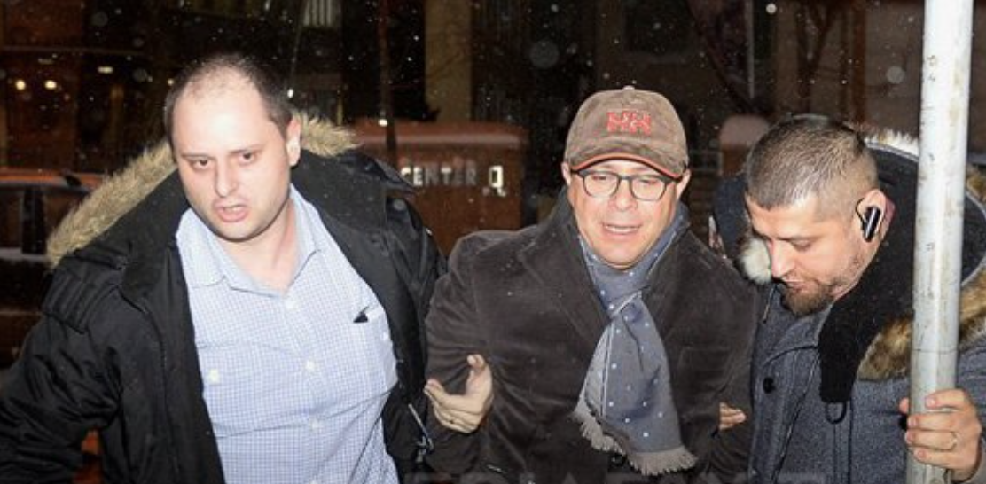 Cum a inclinat Gruia Stoica in 2009 balanta banilor negri catre victoria lui Basescu