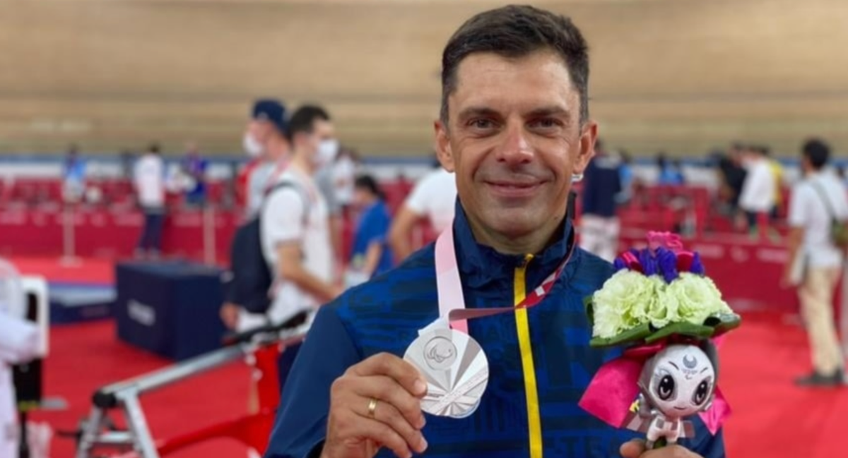 Cine a pus 2 000 000 de euro pe capul ministrului Sportului, Eduard Novak, pentru "recuperarea" Stadionului Arcul de Triumf