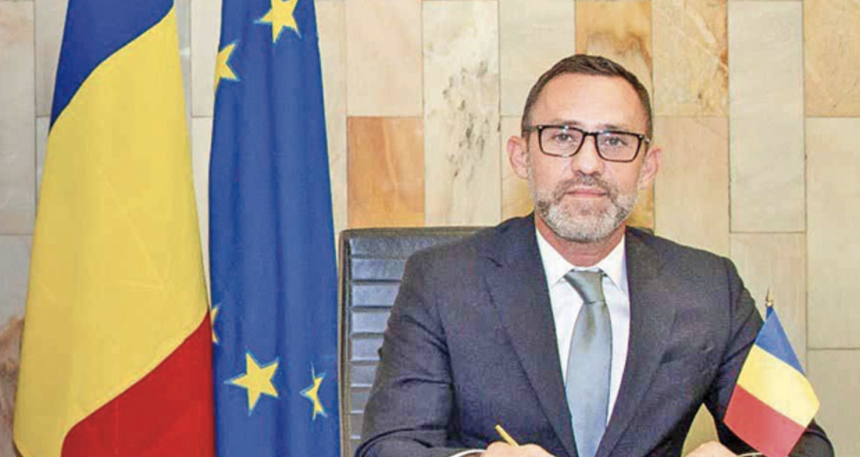 Cine a sunat în 2015 la șeful cancelariei lui Ponta pentru a-i pune o pilă lui Dragoș Tudorache?