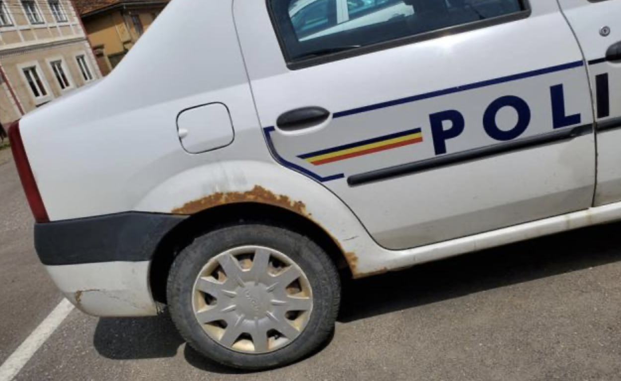 Poliția Română e mereu sabotată de achizițiile ”neinspirate” ale conducerii MAI. Greii se lăfăie în SUV-uri cu motor de 3.0, pălmașii se chinuie în sicrie ambulante