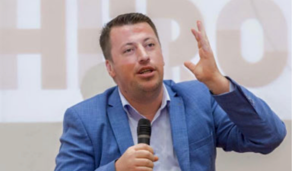 Secretul bine ascuns al lui Ilie Bolojan. De ce trăim azi în cel mai scăzut moment de suveranitate al României și de ce multora le convine