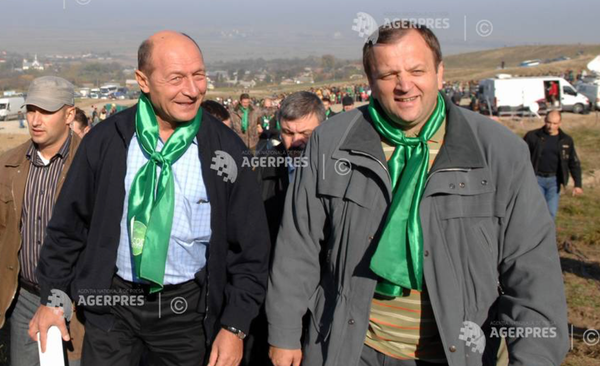 Baronul Flutur anunta public cum vrea sa matraseasca DIN NOU licitatia pentru reluarea lucrarilor la drumul de pe axa Suceava-Iasi